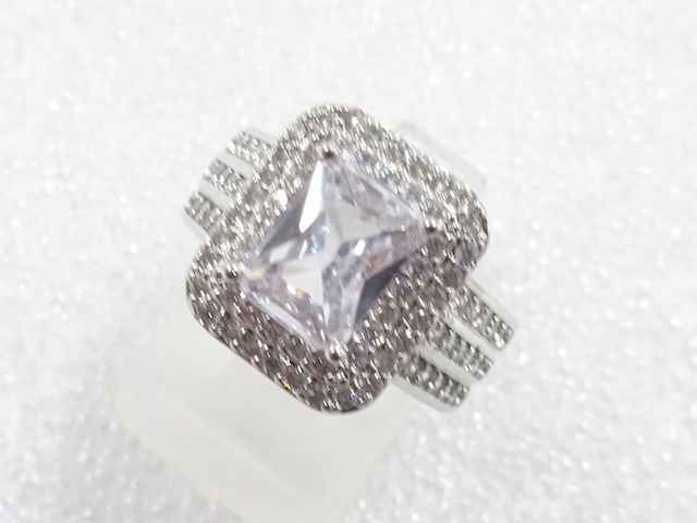 CRYSTAL FASHION RING / JP SIZE 11